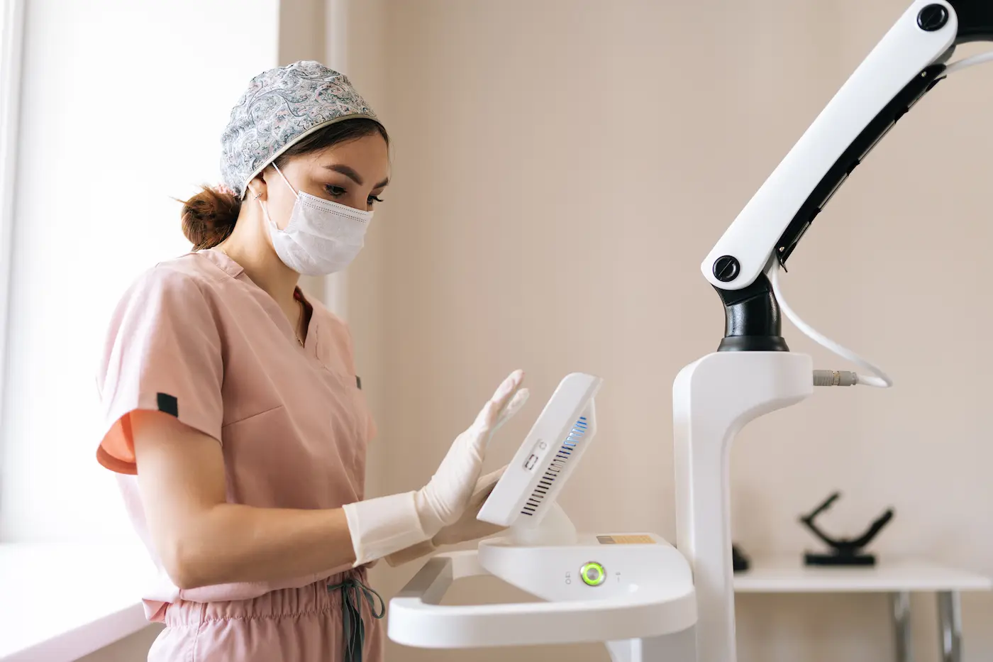 Modern aesthetic practice optimizing workflow and treatment efficiency with technology